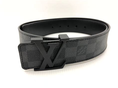 how much does lv belt cost in singapore|louis vuitton Singapore store.